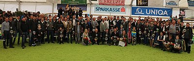 Kaum auf ein Bild zu bringen - die große Züchtergemeinschaft aus Großarl und Hüttschlag!