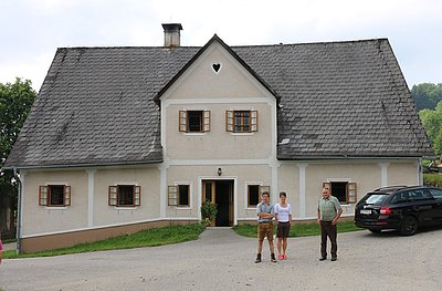 Das altehrwürdige Bauernhaus aus dem 18. Jahrhundert!