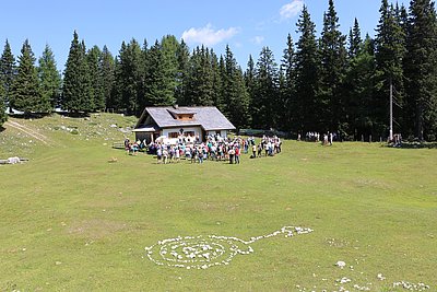 Der erste Treffpunkt - Andacht und Almvorstellung bei der Aichingerhütte