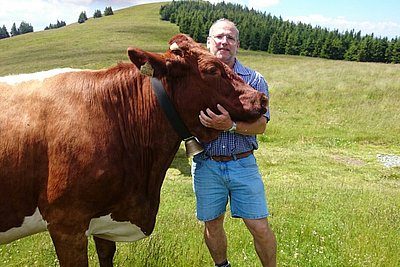 Ein Herz und eine Seele! Udo Bayer und seine Pinzgauer!