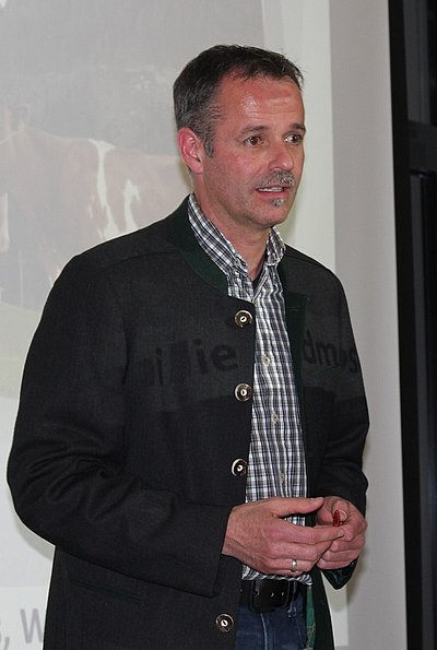 Debütierte souverän - Obmann Roland Dödlinger!