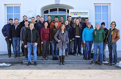 22 Interessierte Teilnehmer aus ganz Österreich lernten am Wochenende die Möglichkeiten der Zucht kennen.
