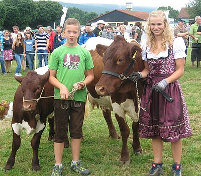 Stolz präsentiert von Finn und Annika Roth!