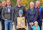 Freude über den Besuch von Gleichgesinnten - Christoph und Eva Scharler mit Anton und Anna