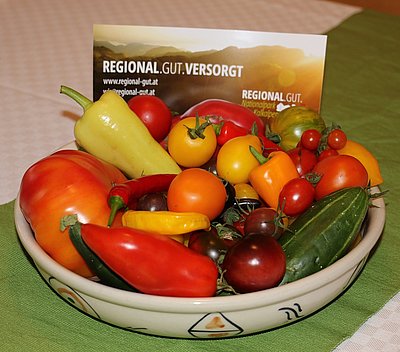 Schon fürs Auge ein Genuss - Tomaten- und Paprika-Vielfalt aus Hermann Schörkhubers Garten!