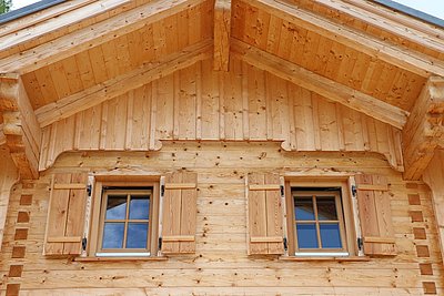 Verewigt im neuen Almgebäude - Herwigs Handwerkskunst!