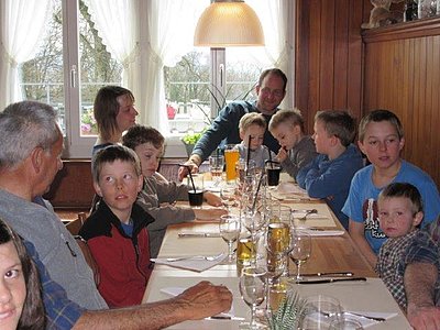 Gibt Hoffnung für die Zukunft - die stark vertretene Jugend!