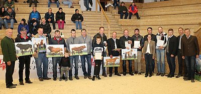Viel Freude bereiteten die schönen Bildtafeln für die Gesamtsiege anlässlich der Länderschau!