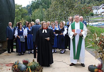 Mit einer würdigen Wortgottesdienstfeier wird der Tag eingestimmt!