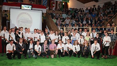 Auf diese Jugend dürfen wir besonders stolz sein - die Gruppe der teilnehmenden JungzüchterInnen!